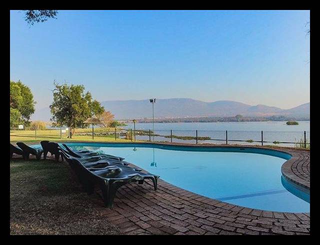 5 BEDROOM HOUSE FOR SALE IN LAKELAND ESTATE